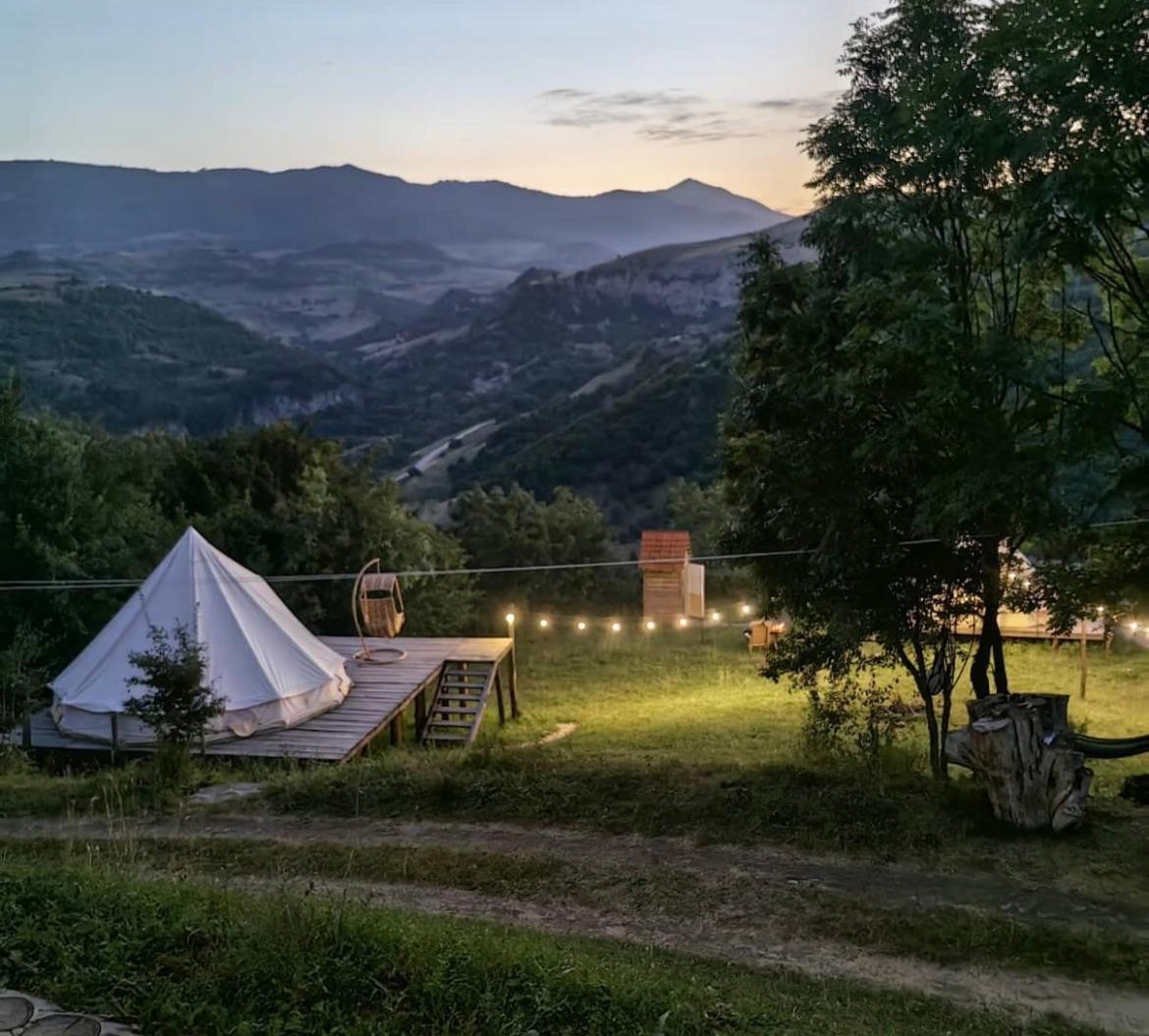 Alereks Mountain Camping Tumanyan Eksteriør bilde